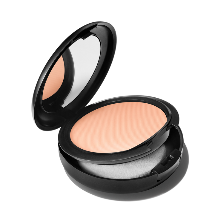 MAC STUDIO FIX POWDER PLUS FOUNDATION NC25 - ELBEAUTE