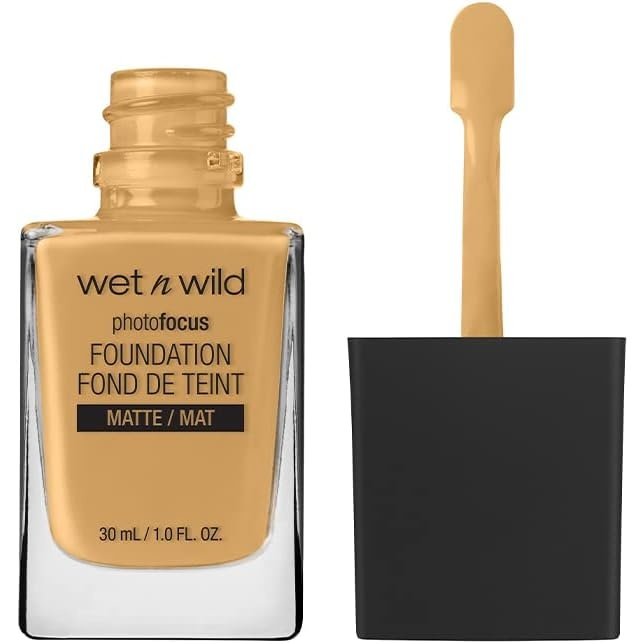 Wet n Wild Photo Focus Foundation E371C Classic Beige - ELBEAUTE