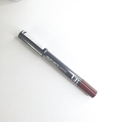UR BEAUTY VELVET MATTE LIPSTICK 026